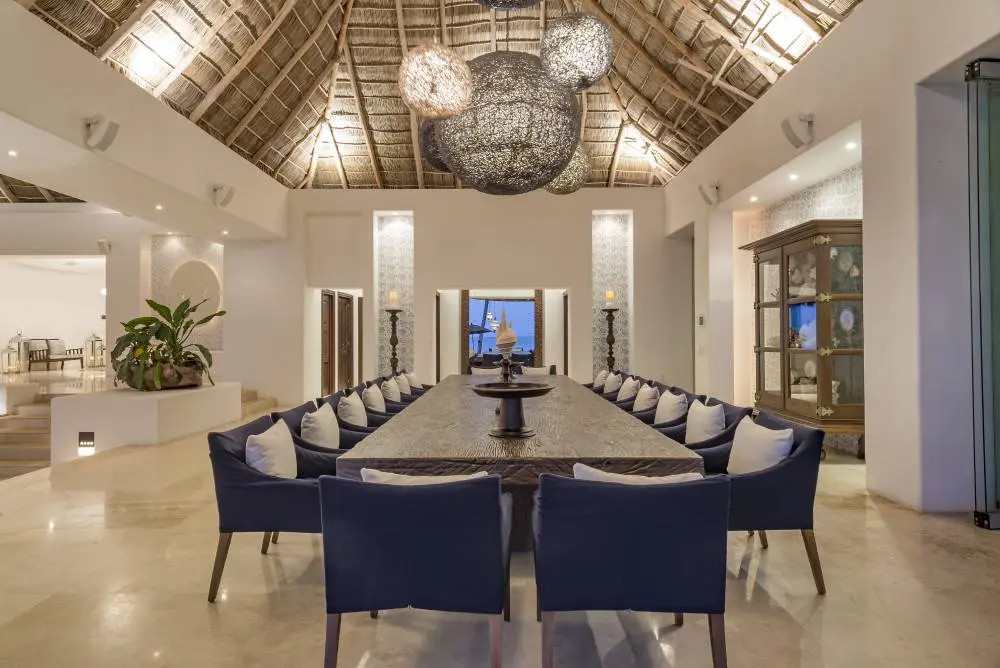 Casa-Aramara-Main-Dining-Room