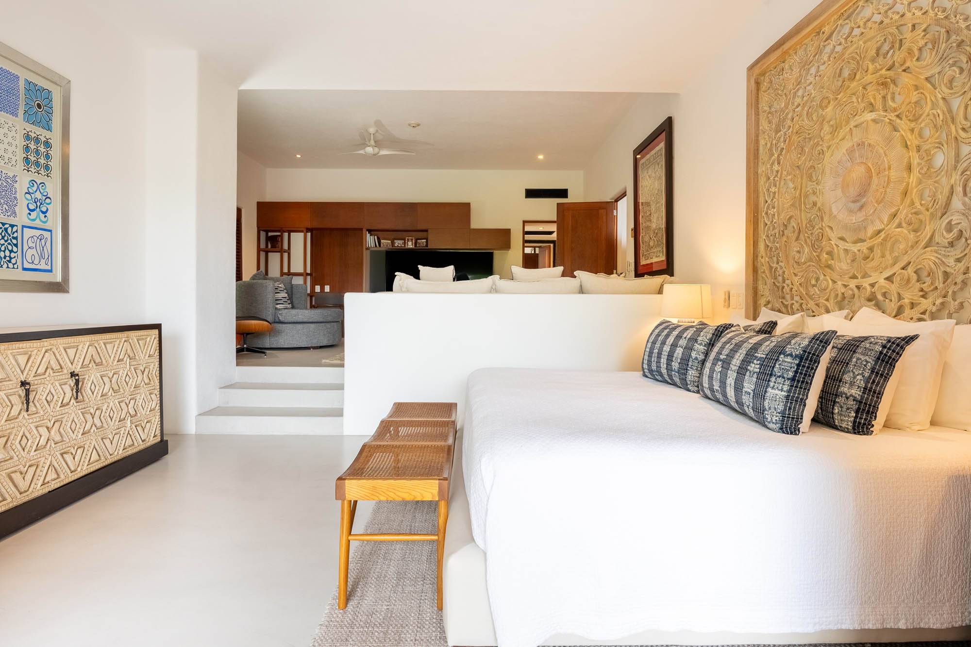 Four Seasons Villa 2037-11