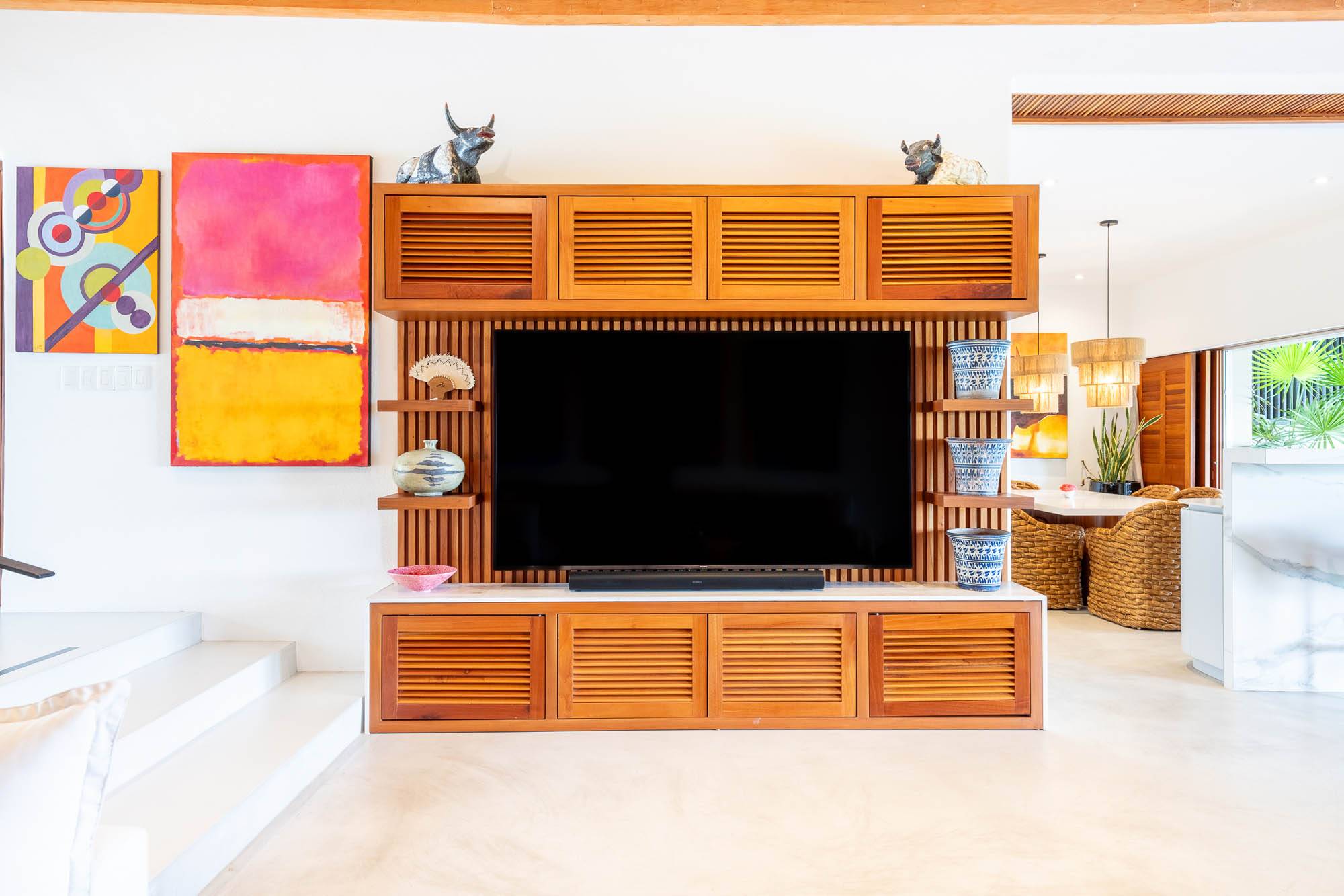 Four Seasons Villa 2037-59