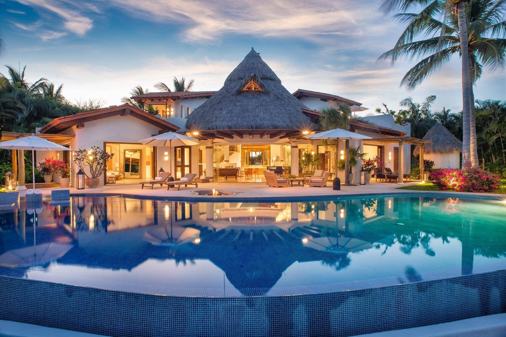 Casa Del Faro Punta Mita Beachfront Rmoceanfrontrentals