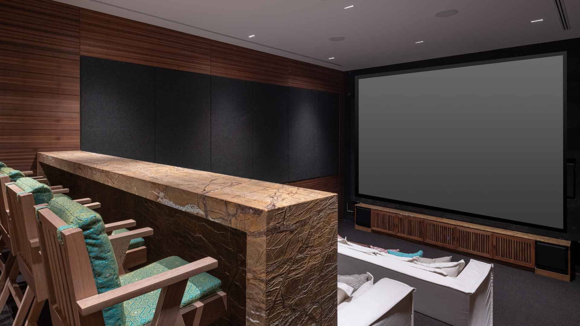 xr:d:DAEMrW4V-o4:18974,j:5613012214146131121,t:23082822