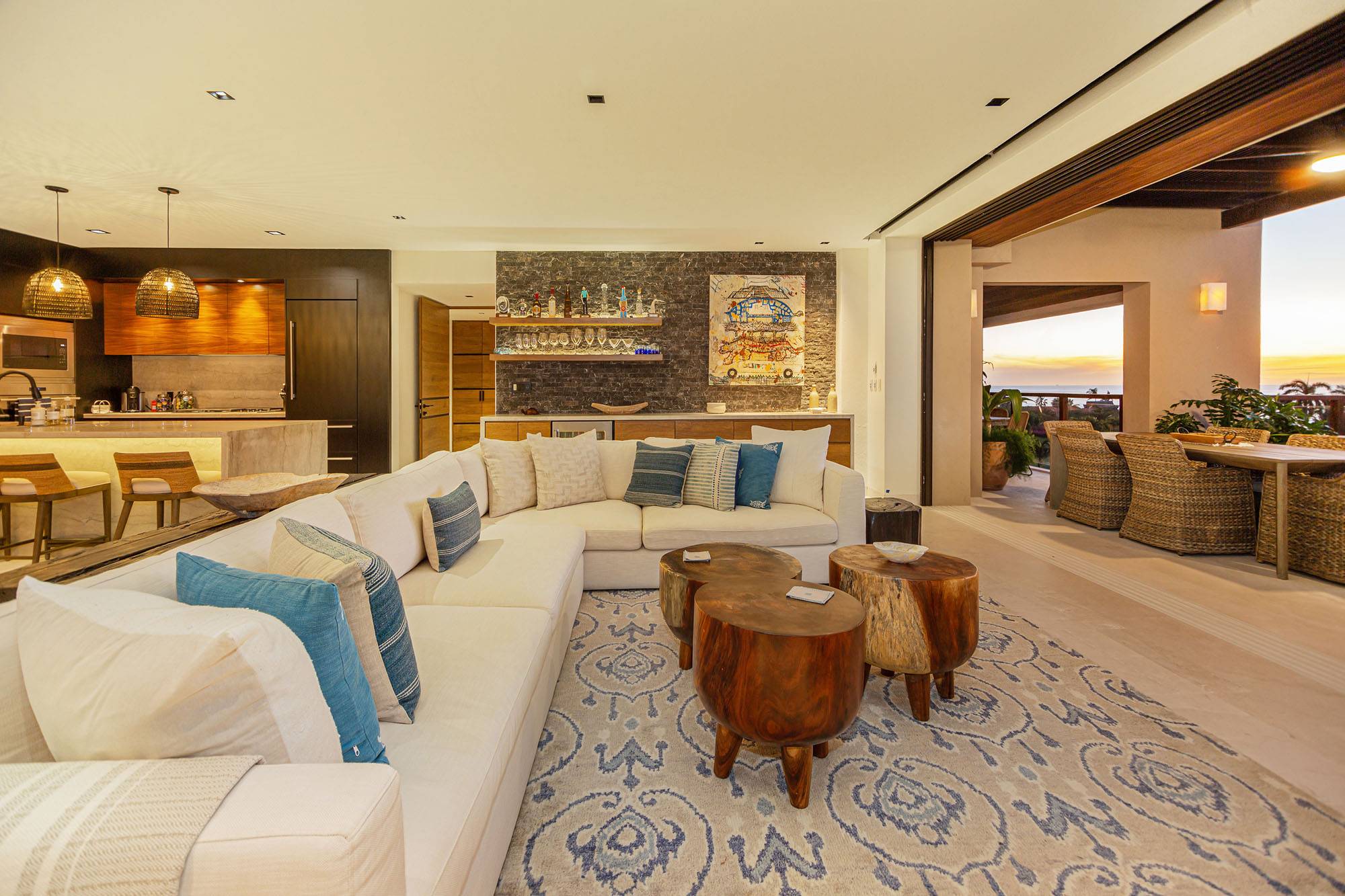 Marietas301E_003 copy