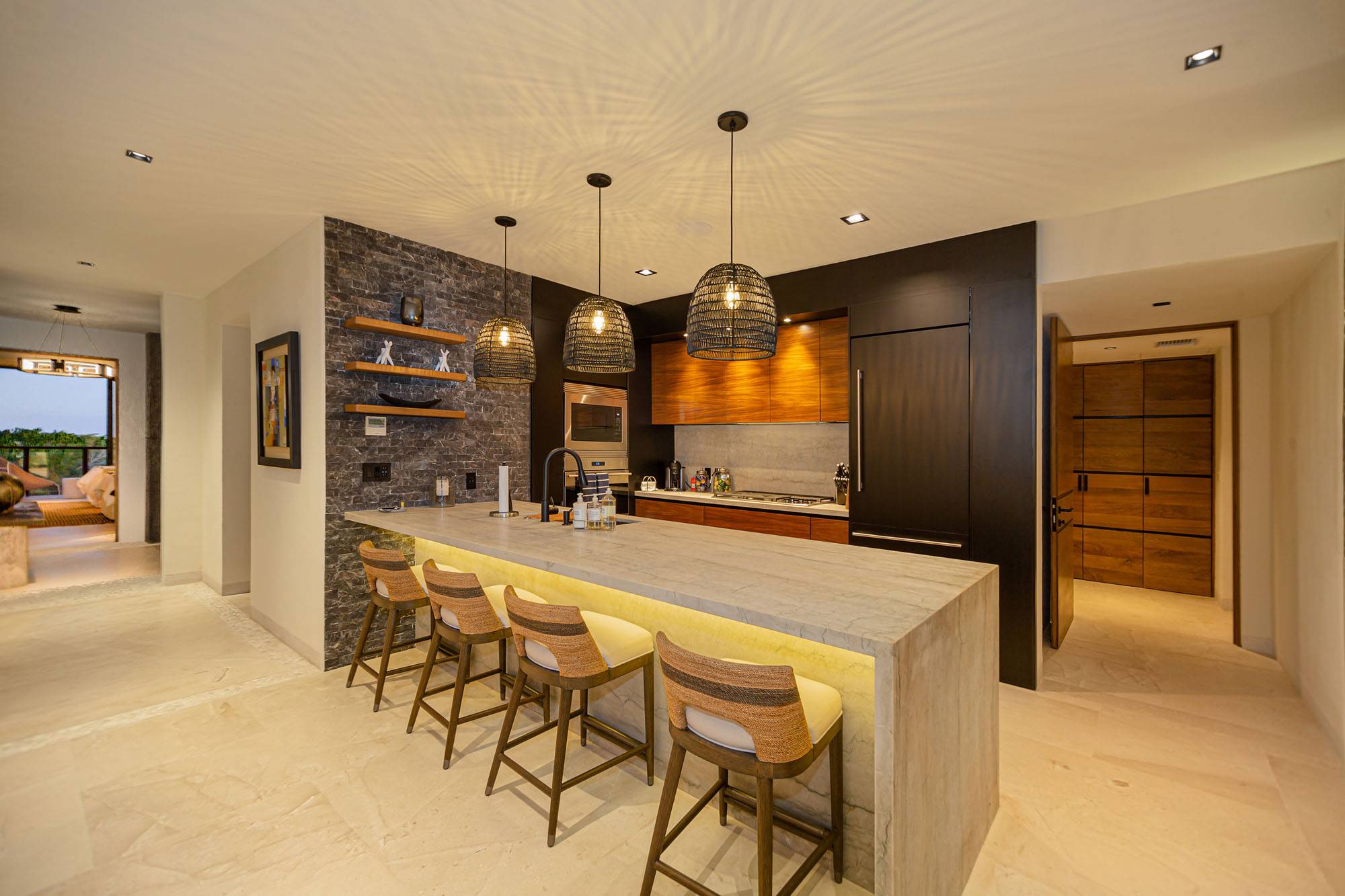 Marietas301E_004 copy