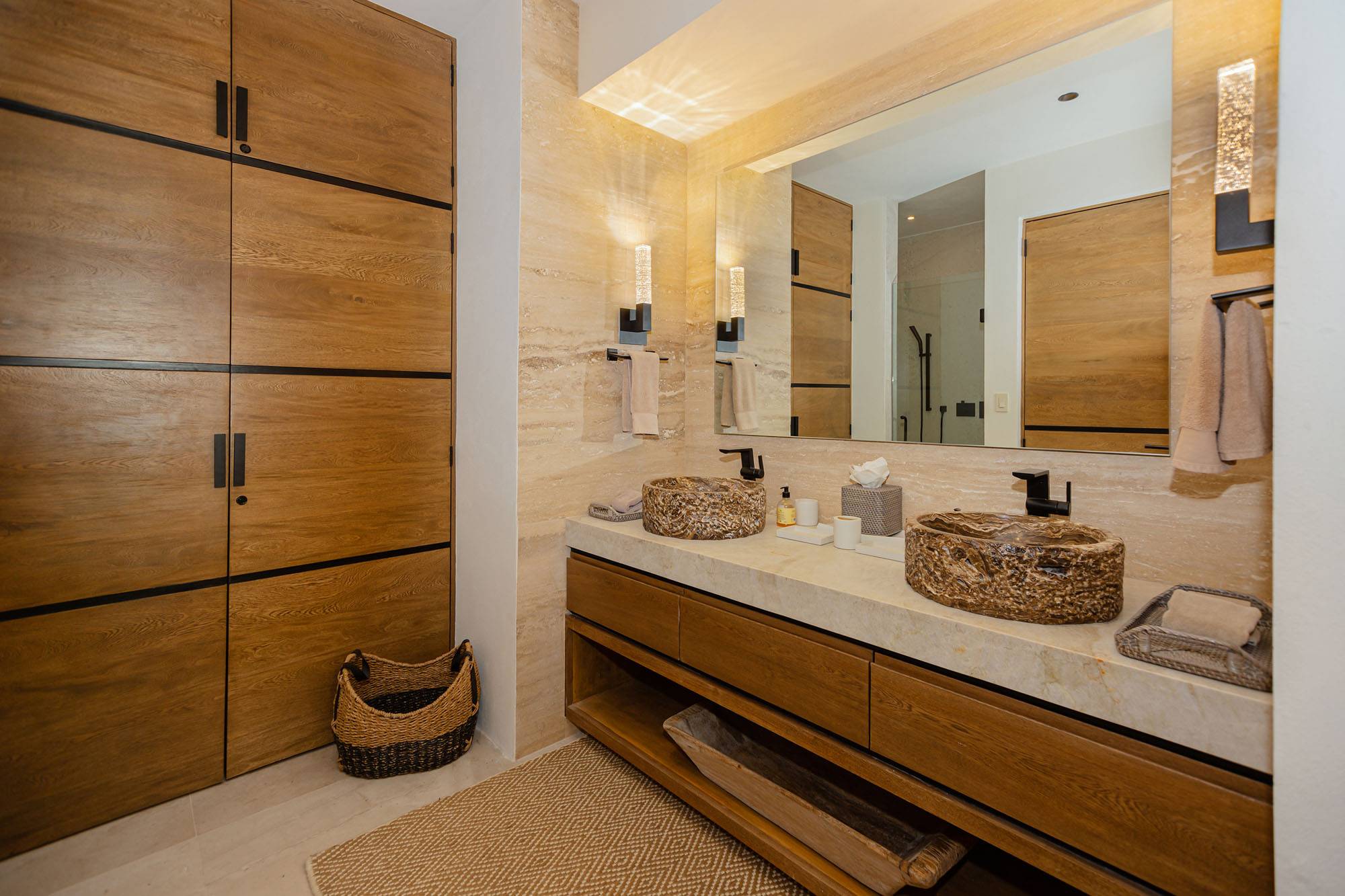 Marietas301E_012 copy