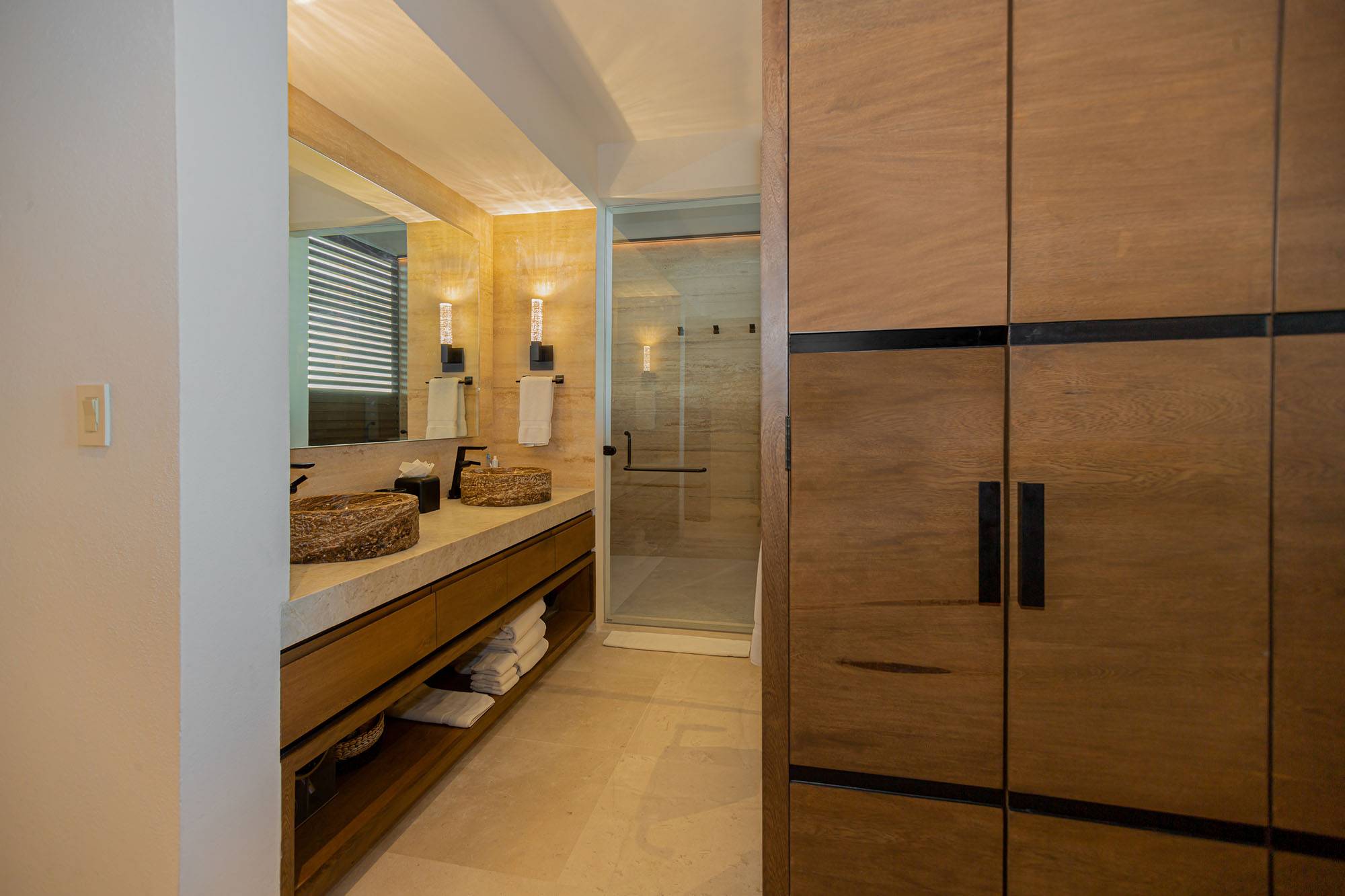 Marietas301E_029 copy